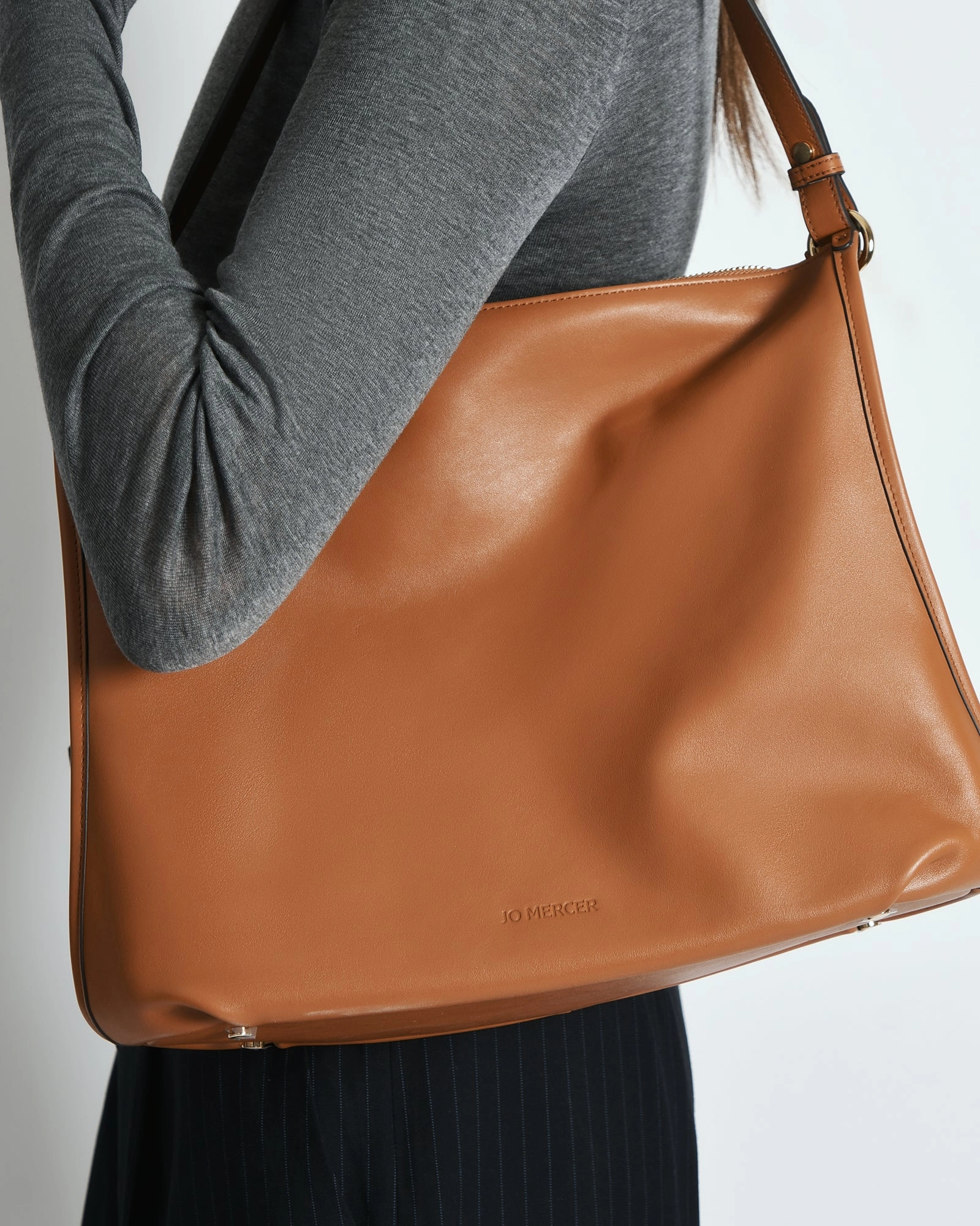 GRAYSON TOTE BAG TRUE TAN LEATHER