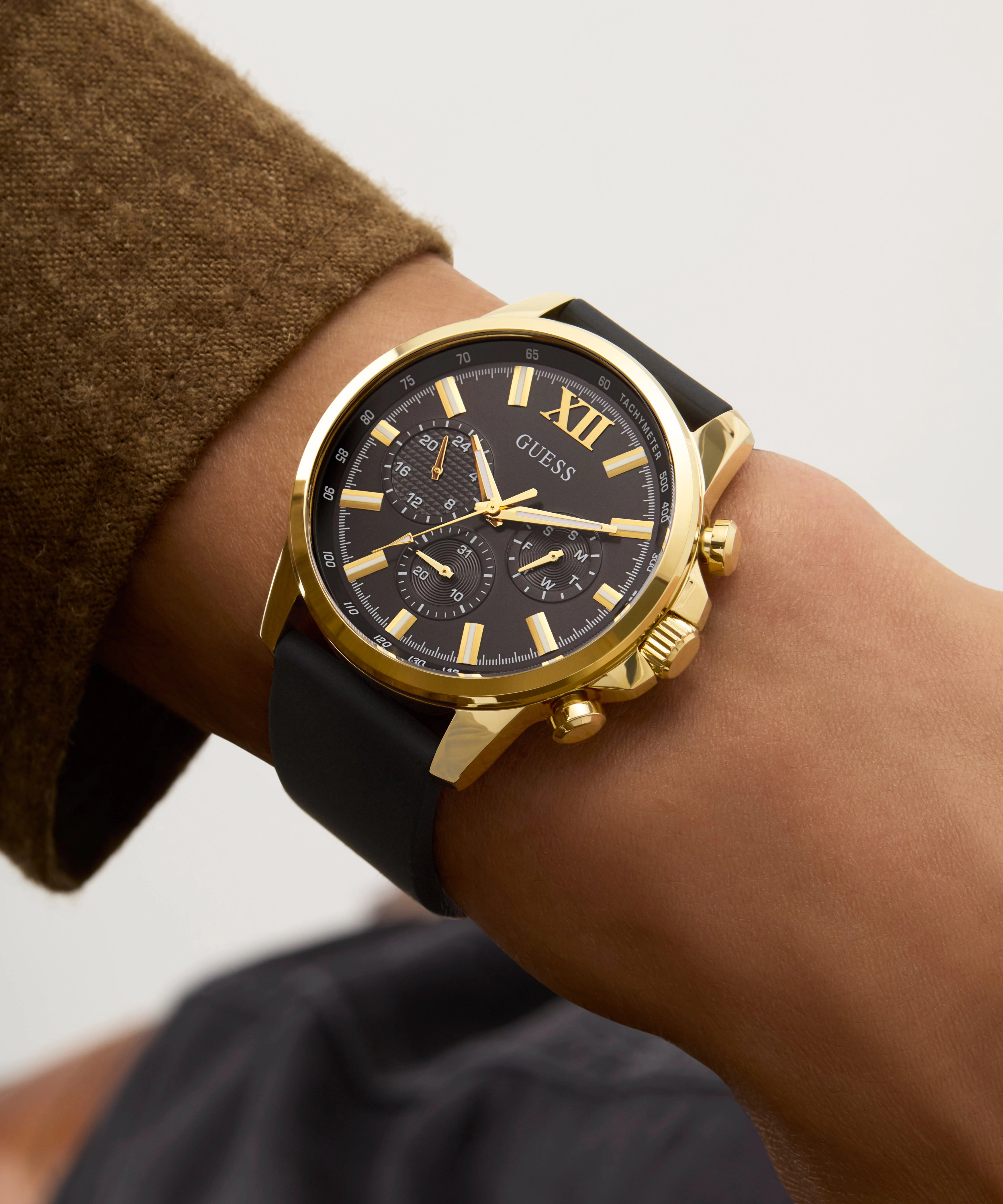GUESS Mens Black Gold Tone Multi-function Watch